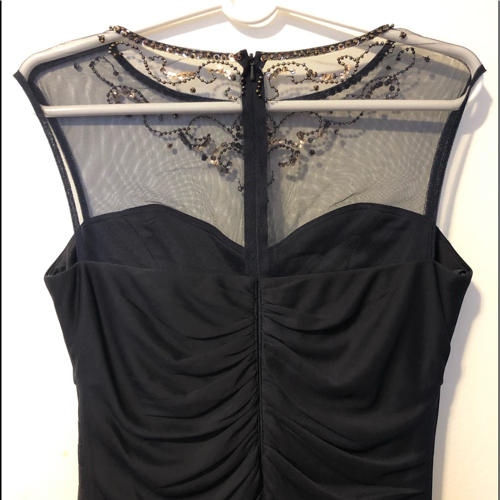 Dress - Picture 5 of 7
